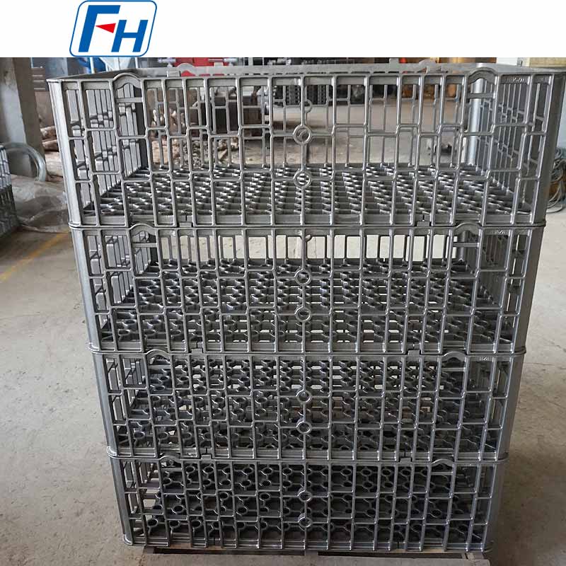 Heat Treatment Baskets the Mesh Structure for Continuous Mesh Belt Furnaces | FH®
